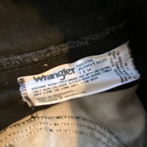 NWOT Womens Wrangler Cowboy Cut Slim Fit Jeans Black - Picture 10 of 11